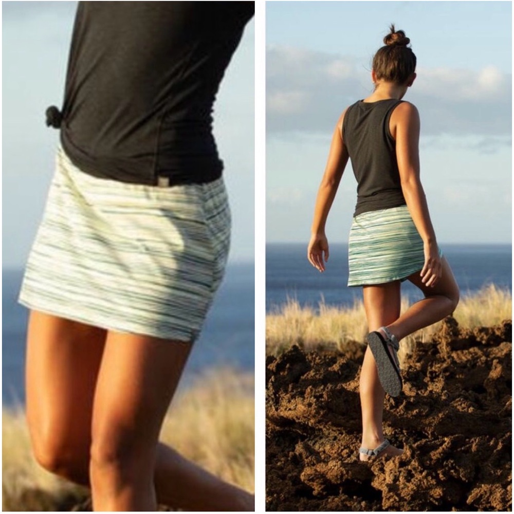 TITLE NINE Dream Skort in Aqueduct Striped Aspen Green size Small